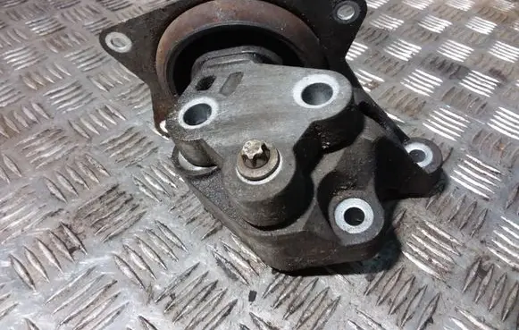 Opel Vectra C Gearbox mount 9156926