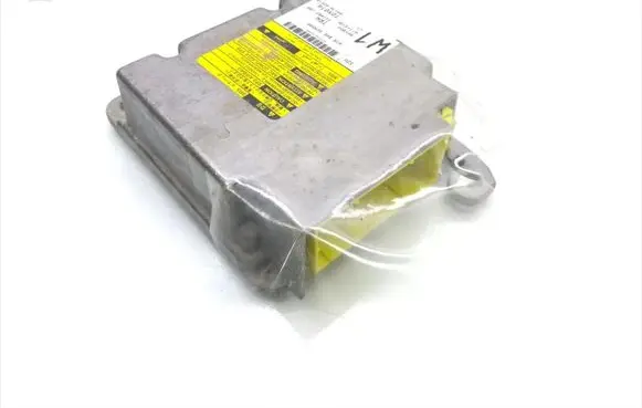 Toyota Corolla E120 E130 Airbag control unit/module 89170-02510 211082-108