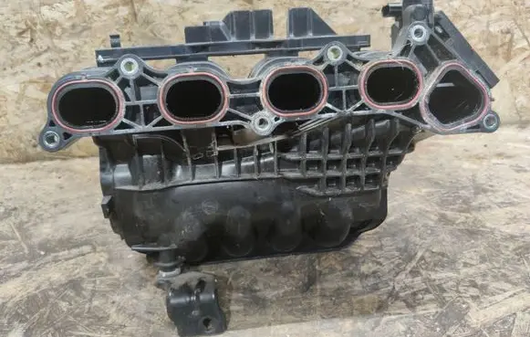 Honda Civic IX Intake manifold R1BA072