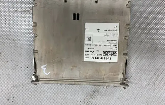 Audi Q7 4M Video control module 8V0919191G