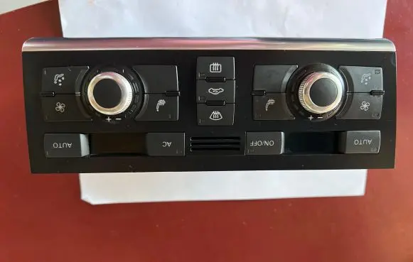 Audi A6 S6 C6 4F Climate control unit 4F1820043AL 4F0910043B 5HB00883356
