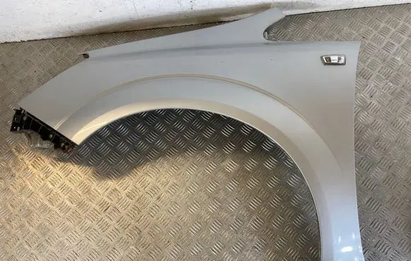 Opel Zafira B Fender