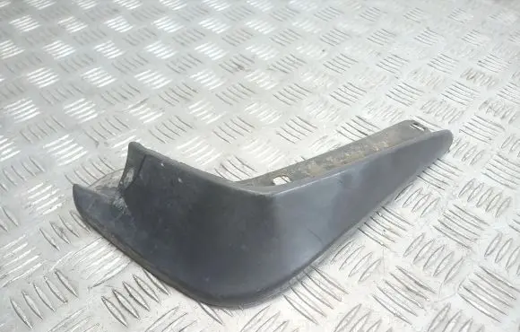 Nissan Qashqai+2 Front mudguard 