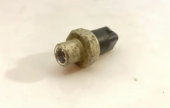 Air conditioning (A/C) pressure sensor