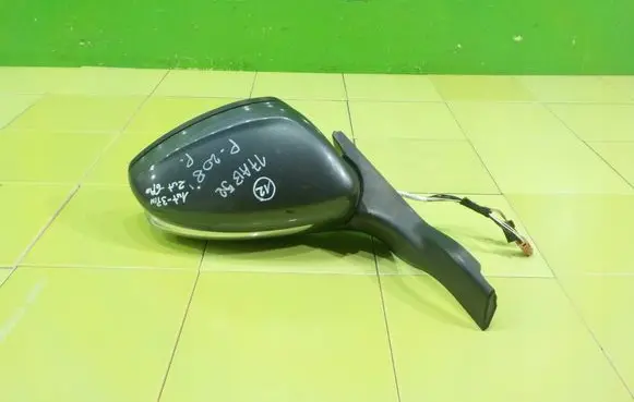 Peugeot 208 I Front door electric wing mirror 0211047 PRAWE