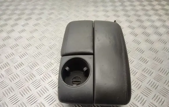 Audi Q7 4L Armrest 4L1864207