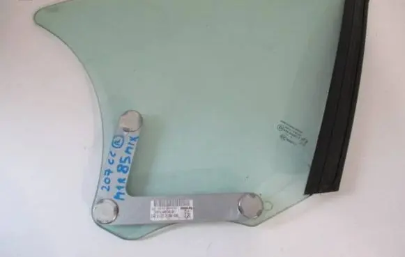 Peugeot 207 CC Rear side window