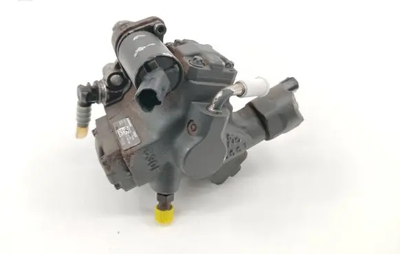 Volvo S40 Fuel injection high pressure pump 9685705080 A2C27100268