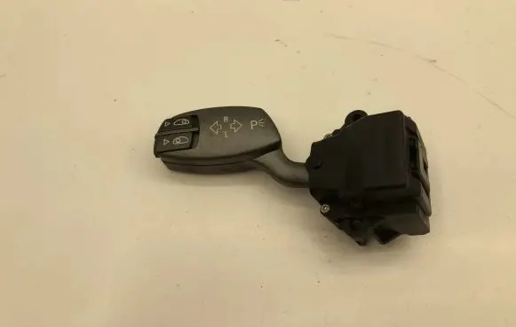 BMW 7 E65 E66 Indicator stalk 6911516