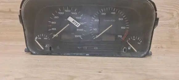 Volkswagen Golf III Speedometer (instrument cluster) 1H6919033E