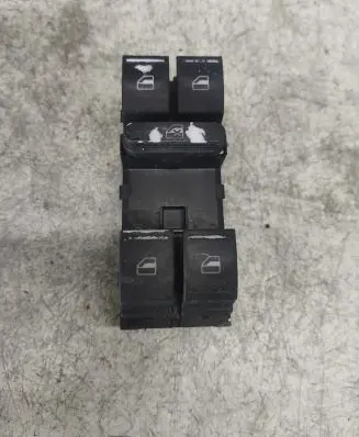 Volkswagen Golf V Electric window control switch 1K4959857