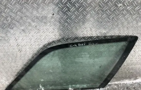 Audi A6 S6 C4 4A Rear side window
