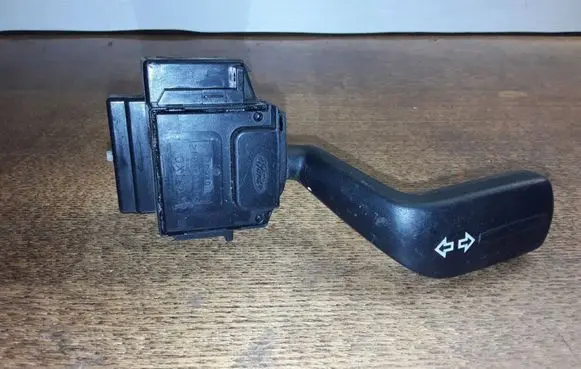 Ford Transit Indicator stalk 17D940C