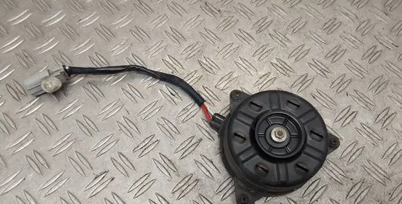 Toyota Verso Electric radiator cooling fan