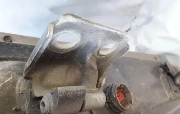 Fiat Bravo - Brava Front door upper hinge