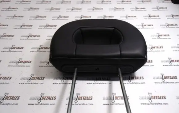 Mitsubishi Outlander Rear seat headrest 