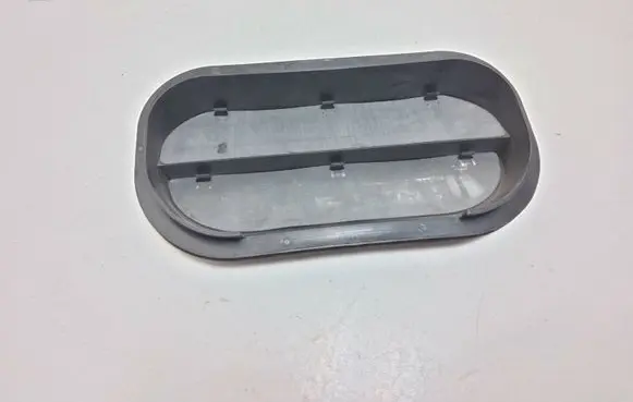 Volkswagen PASSAT B7 USA Quarter panel pressure vent 6R0819465
