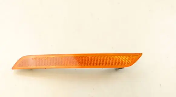 BMW X6 M Front reflector 7179991 63147179991