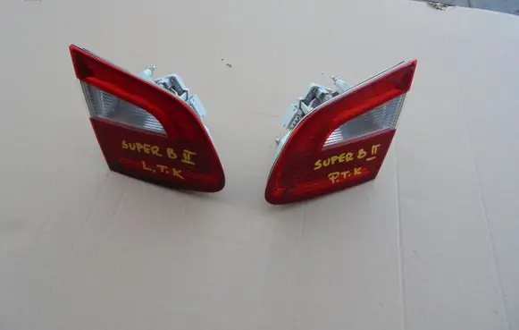 Skoda Superb B6 (3T) Tailgate rear/tail lights