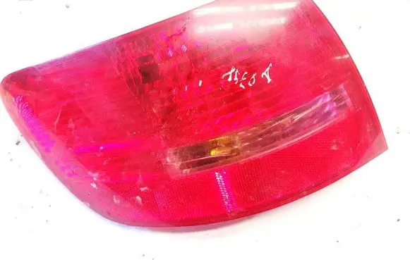 Audi A6 S6 C6 4F Rear/tail lights 89033806 89037046