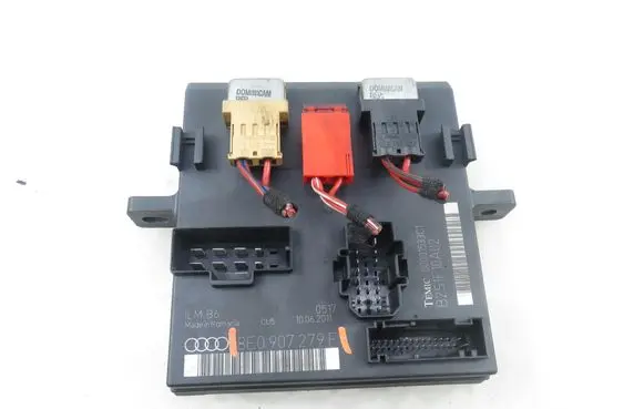 Audi A4 S4 B6 8E 8H Light module LCM 8E0907279F