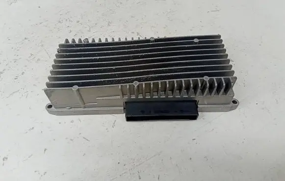 Audi A5 Sportback 8TA Sound amplifier 8R0035223H 8R0035223F 3001150752