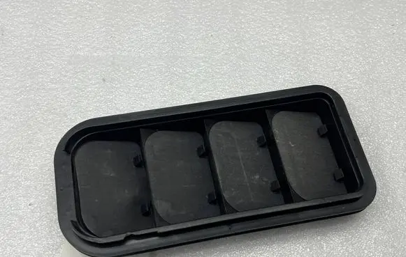 Audi A3 8Y Quarter panel pressure vent 7N0819465F