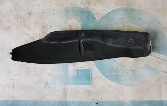 Volkswagen Polo Fender foam support/seal 6Q0821111A