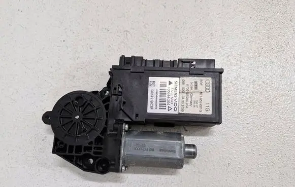 Seat Exeo (3R) Front door window regulator motor 8E1959801G