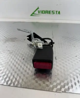 Mazda 6 Front seatbelt buckle