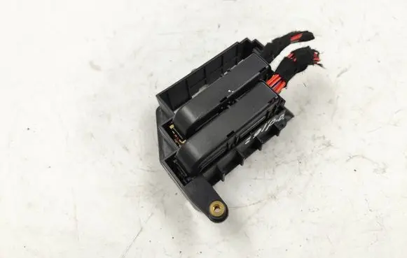 Audi A6 S6 C6 4F Fuse module 4F1971845A