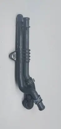 Volkswagen PASSAT B8 Engine coolant pipe/hose 3Q0121070S