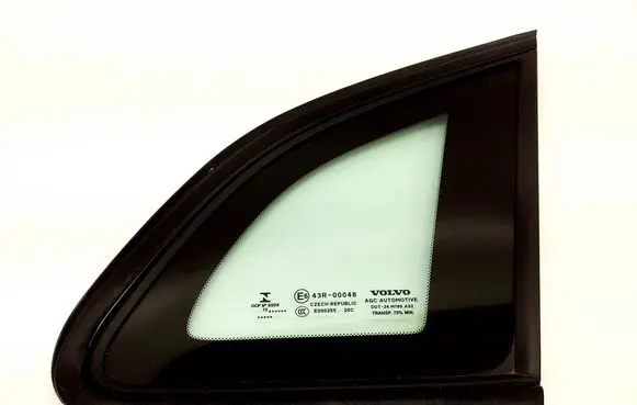 Volvo V40 Rear side window 31386783