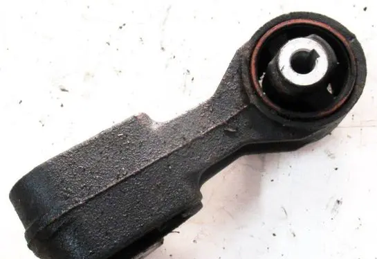 Citroen C5 Engine mounting bracket
