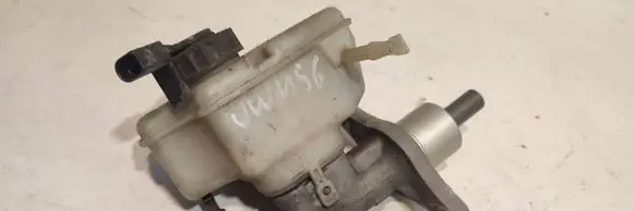 Volkswagen Golf V Master brake cylinder 1K1611301C 03350886321