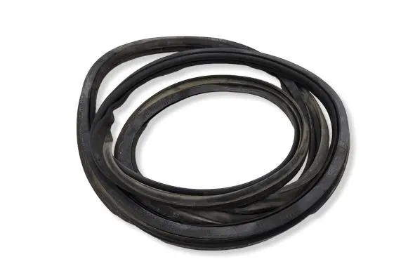 Volvo XC90 Trunk rubber seal (body) 