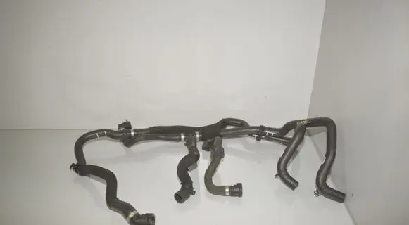 BMW 1 F40 Engine coolant pipe/hose 7617374 9250564 6832802