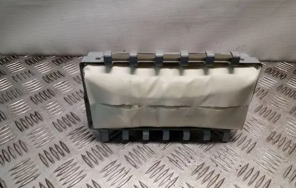 Nissan Juke I F15 Passenger airbag NK70S1A11