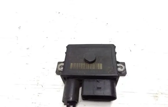 BMW 5 GT F07 Glow plug pre-heat relay 7800156 0522140102