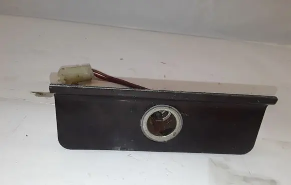 BMW 7 E38 Cigarette lighter rear 261969