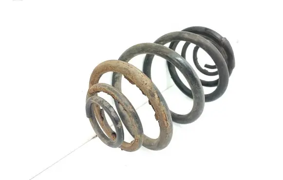Opel Vivaro Rear coil spring