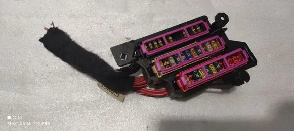 Audi S5 Fuse module 8K0941824B 8K0941824