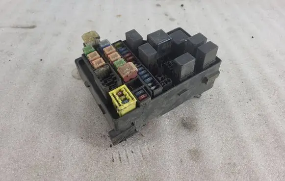 Volvo S40, V40 Fuse box set 30859714 72541985