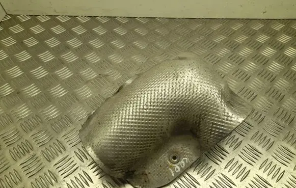 Audi Q7 4M Exhaust heat shield 4M0121146