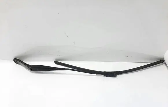 Ford Mondeo MK IV Windshield/front glass wiper blade 7S7117526AG
