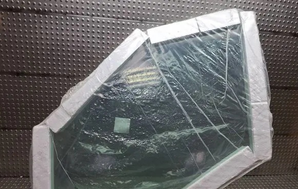 Fiat Doblo Front door window glass four-door S26337634 51893659