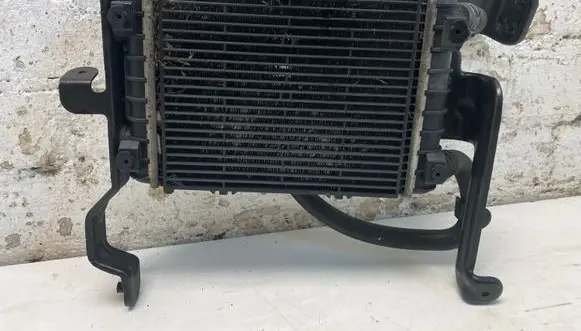 Audi Q7 4M Coolant radiator