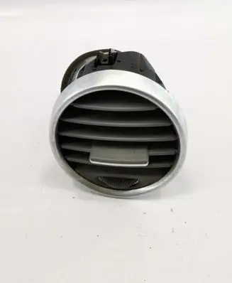 Mercedes-Benz ML W164 Dashboard air vent grill cover trim A1648302054