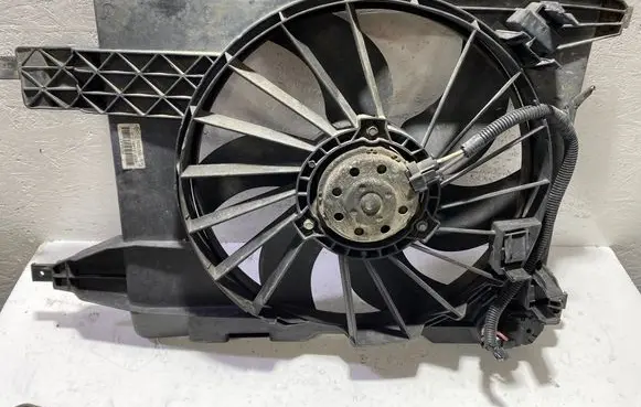 Renault Scenic II - Grand scenic II Electric radiator cooling fan 8200151465 5020232