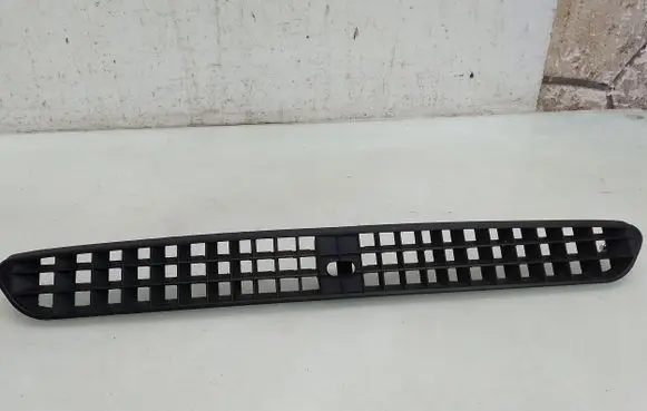 Audi A8 S8 D2 4D Dashboard air vent grill cover trim 4D0819651C